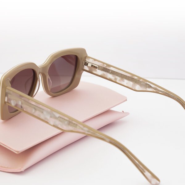 Polarized Rectangular Sunglasses - Image 2
