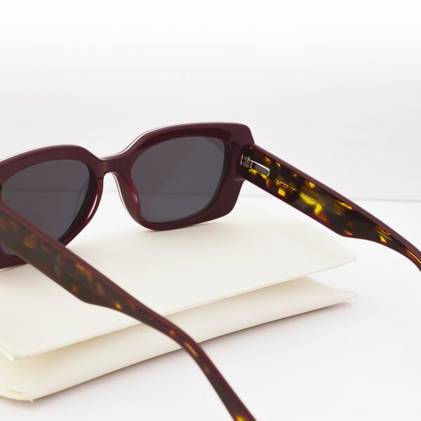 Polarized Rectangular Sunglasses - Image 4