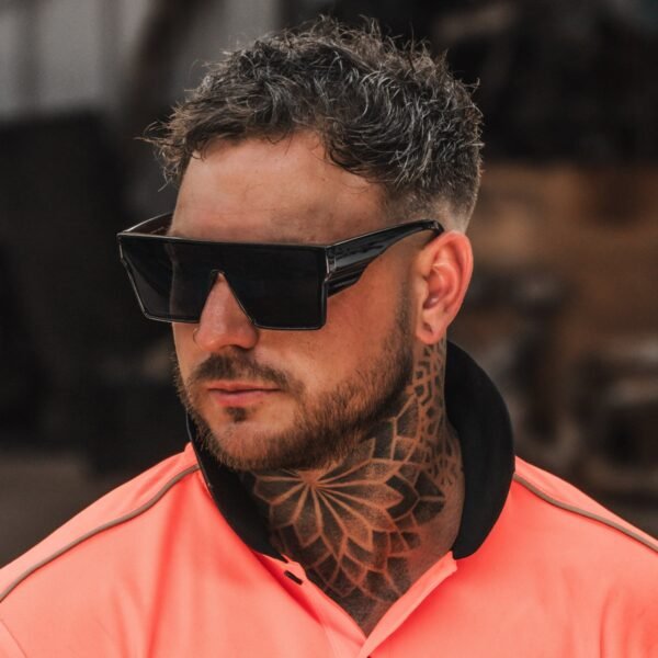 Oversized Mirrored Sunglasses - Image 5