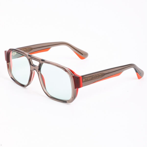 Pilot Style Sunglasses - Image 4